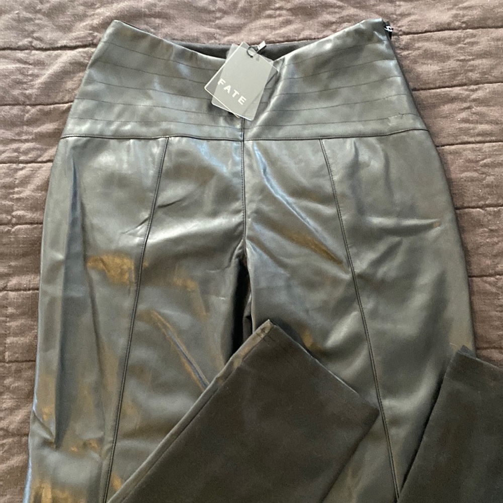 Fate Two-Toned Black Faux Leather Leggings Size Medium NWT